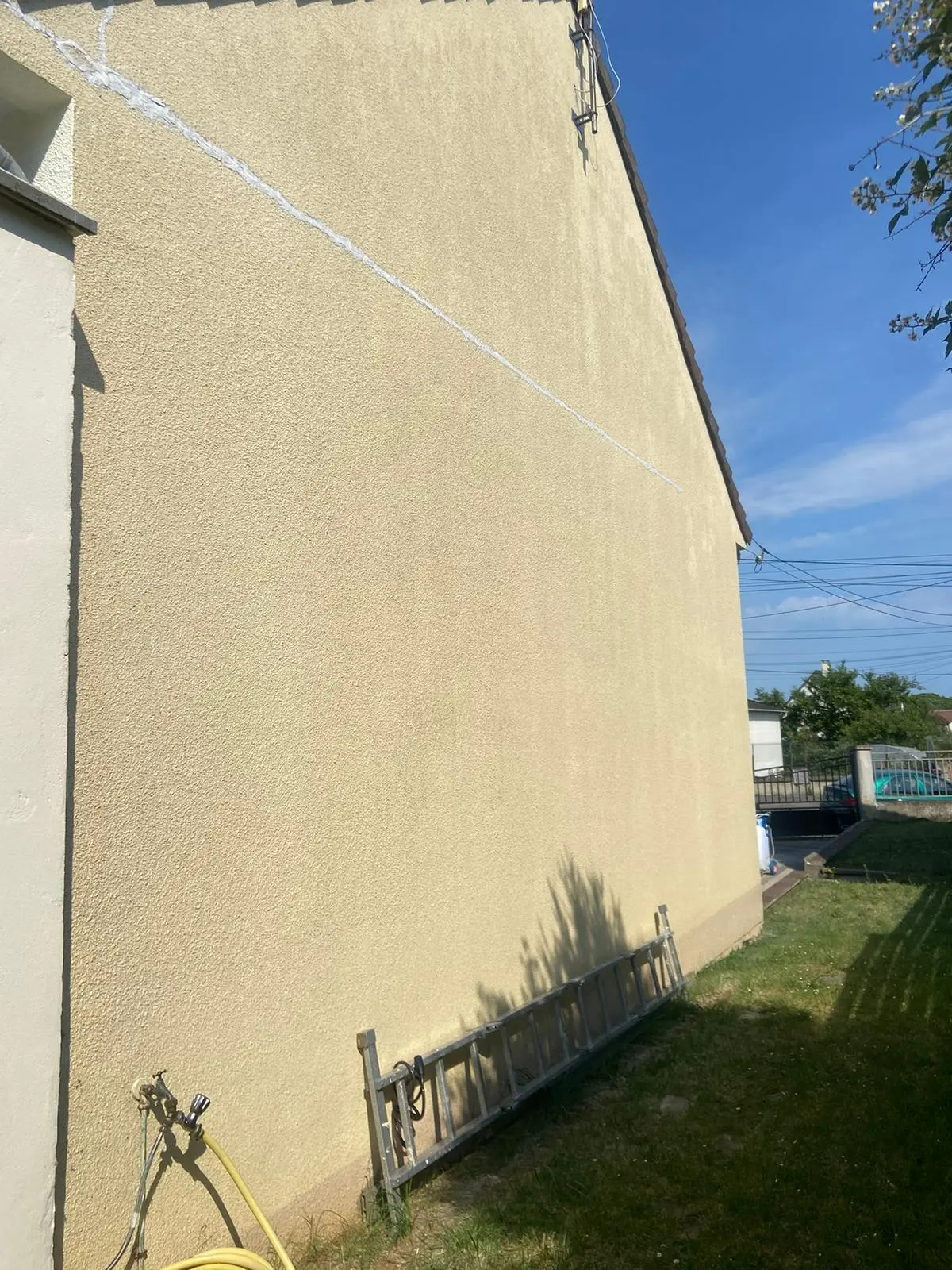 NOS-SERVICES-ANGE-COUVERTURE-PEINTURE-EN-MOSELLE-_57_-min